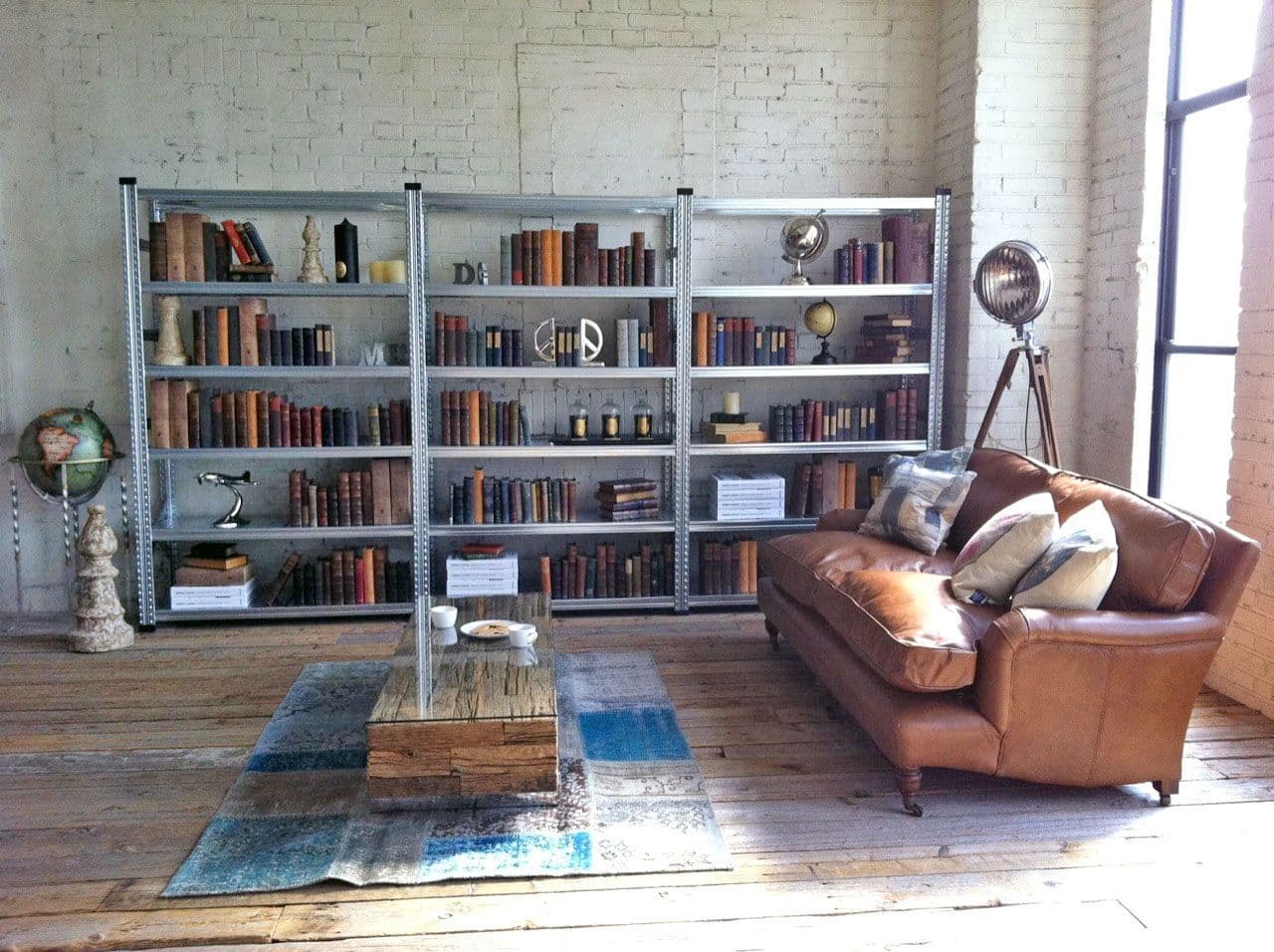 Hillur með vörum í